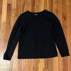 Long sleeved black shirt